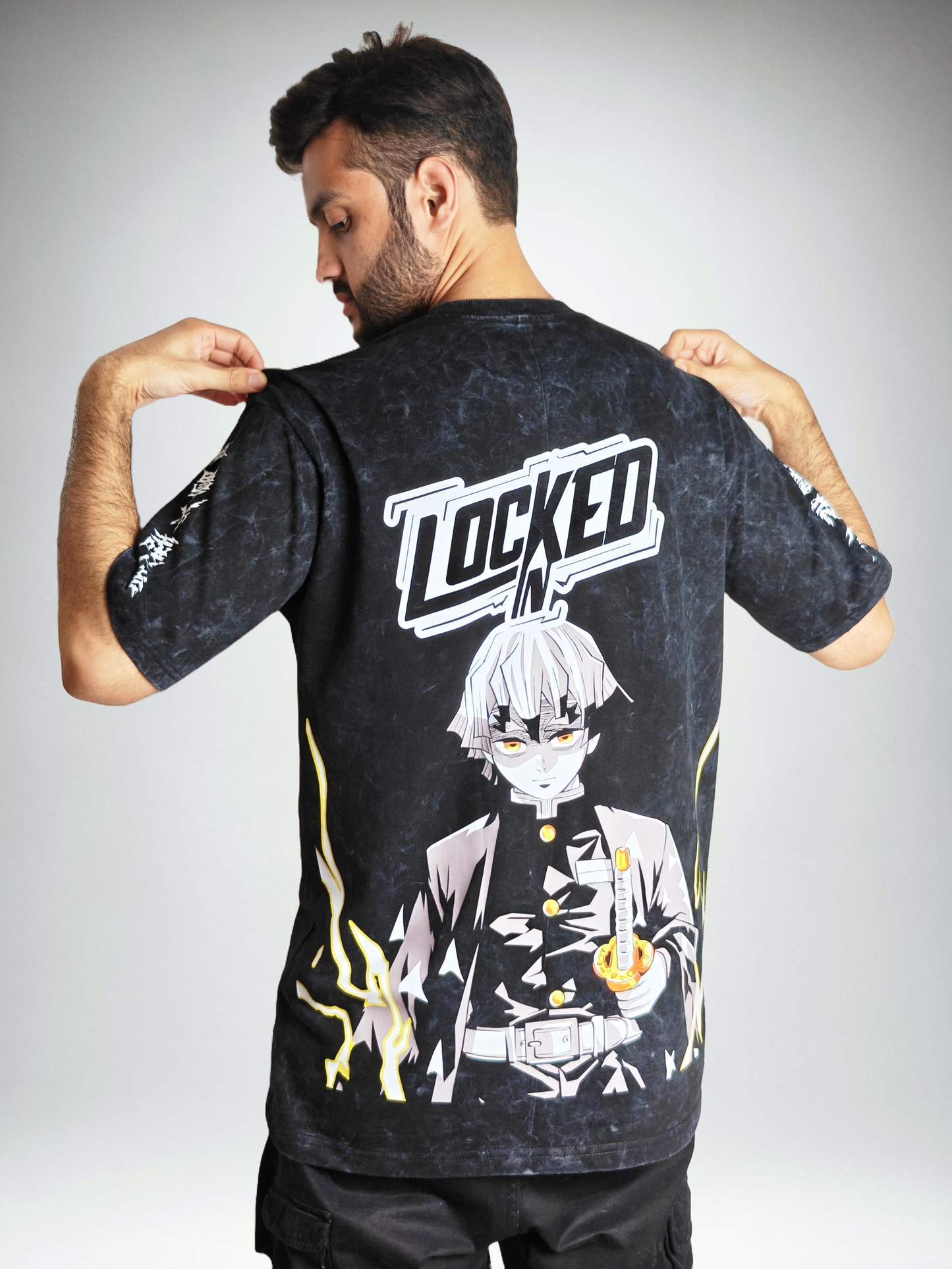 Zenitsu "Locked In" Oversized Tshirt