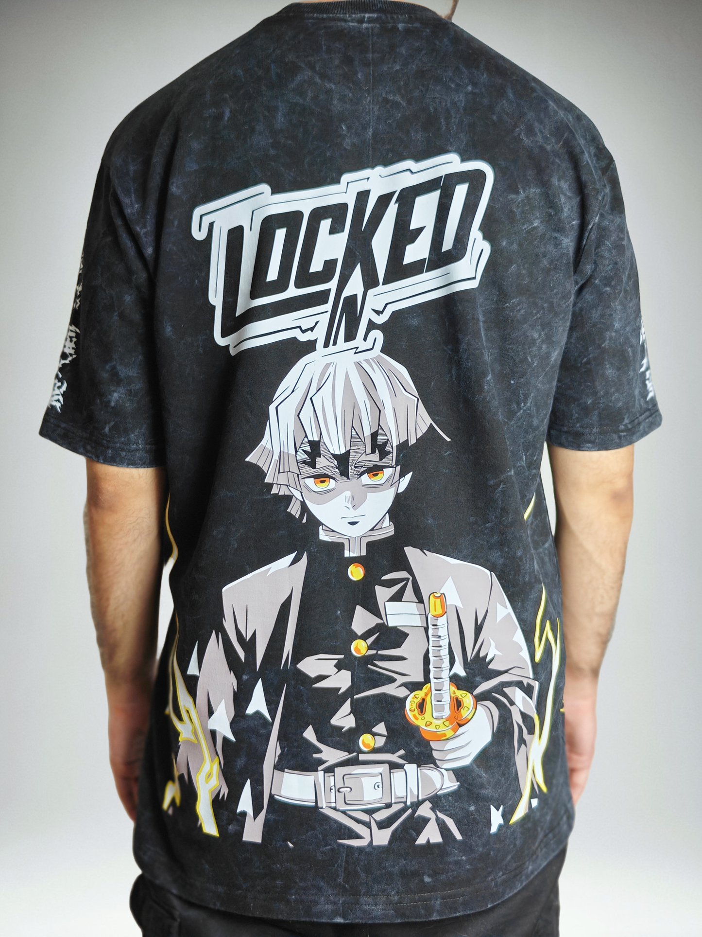 Zenitsu "Locked In" Oversized Tshirt