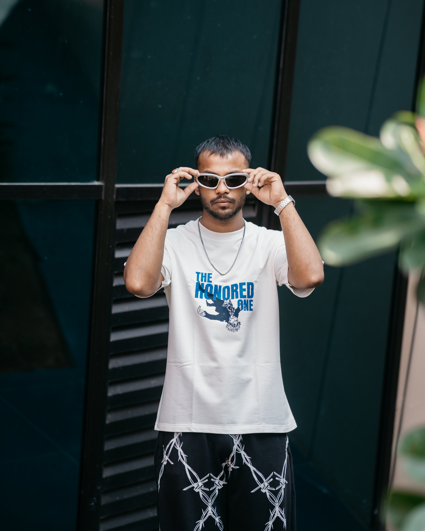 Gojo Satoru "Honored One" Oversized Tshirt